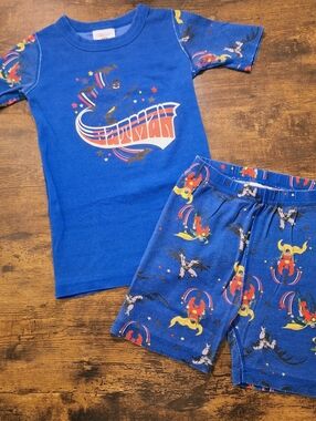 Hanna Andersson Batman Blue Short Sleeve Tee & Shorts Pajama Set